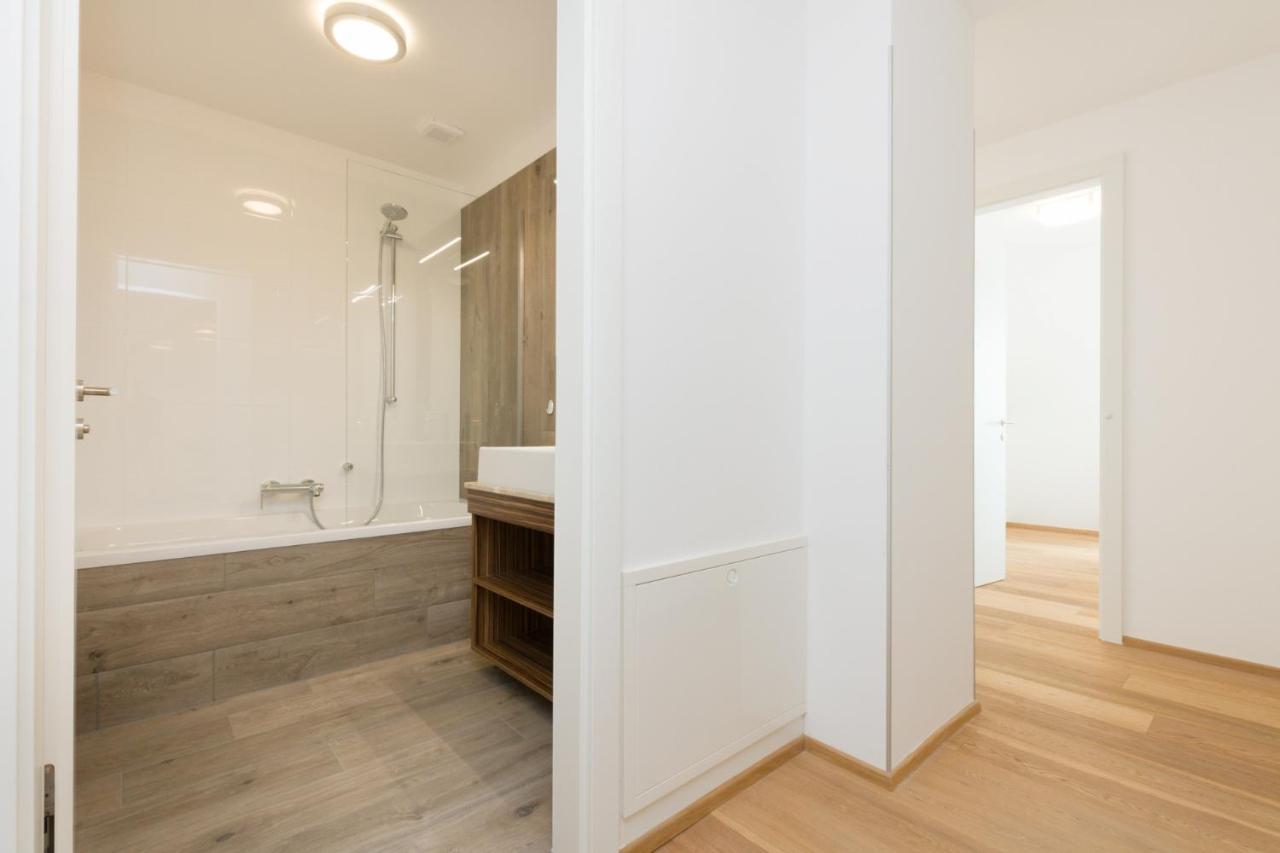 Central Riverside Residences Vienna Luaran gambar